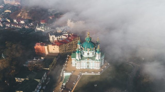 Киев возглавил рейтинг городов с самым загрязненным воздухом