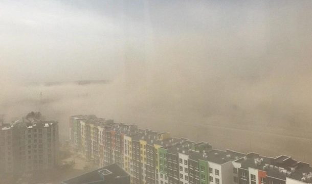 Названы причины пылевых бурь в Киеве