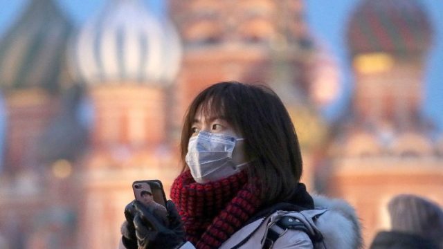 Число заболевших коронавирусом в России за сутки превысило 1000