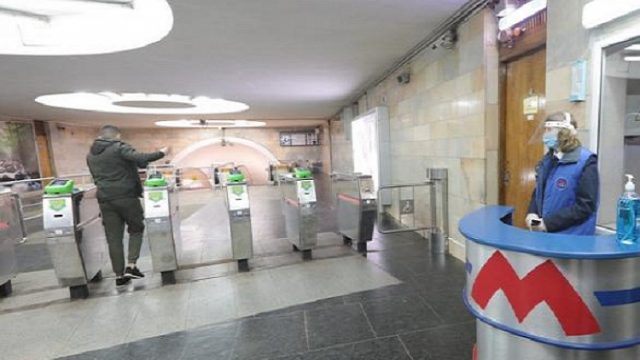 Харьковский метрополитен берет 50 миллионов гривен кредита