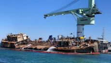 Озвучена сумма ущерба от утечек нефти с танкера Delfi