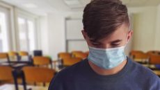 В Украине резко увеличилась заболеваемость COVID-19 среди учителей