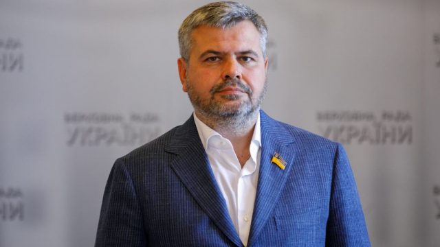 Парламент наконец-то должен декриминализировать статью 375 УК Украины, – нардеп Григорий Мамка