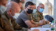 Зеленский распорядился установить виновных в гибели трех военнослужащих на Донбассе