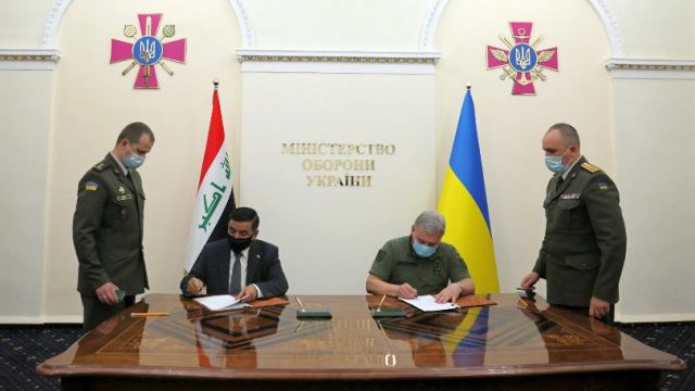 В Киеве состоялась встреча министров обороны Украины и Ирака
