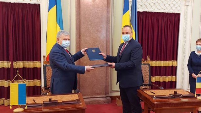Министры обороны Украины и Румынии провели двусторонние переговоры