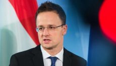 Глава МИД Венгрии обвинил Байдена в 
