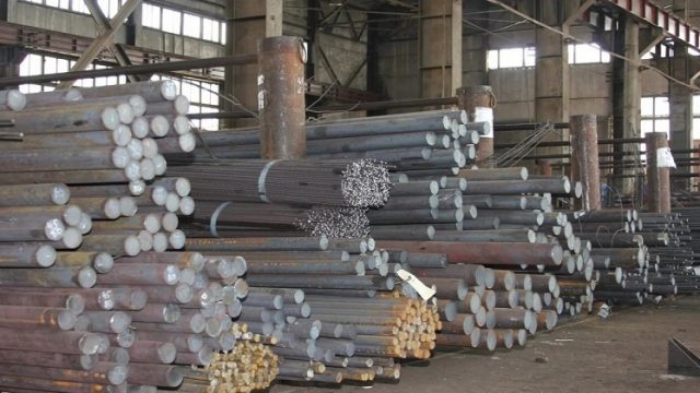 Украина ввела спецпошлину на стальные прутки из Беларуси