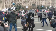 На Майдане в столице произошли столкновения