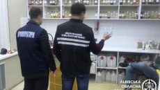 Во Львове прикрыли подпольное производство антисептиков