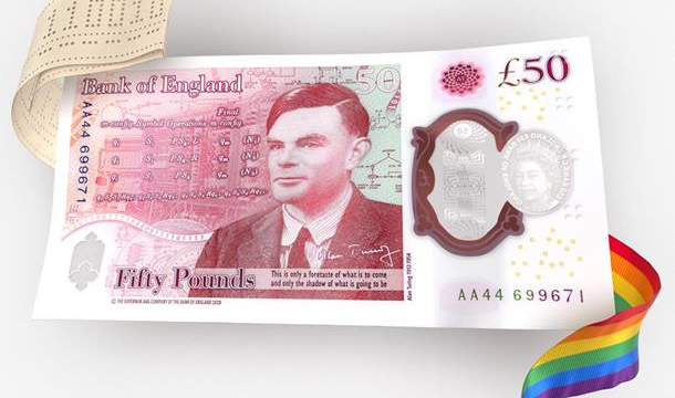 Великобритания полностью выводит бумажные банкноты