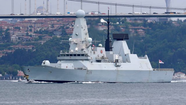 В Британии нашли документы об эсминце HMS Defender