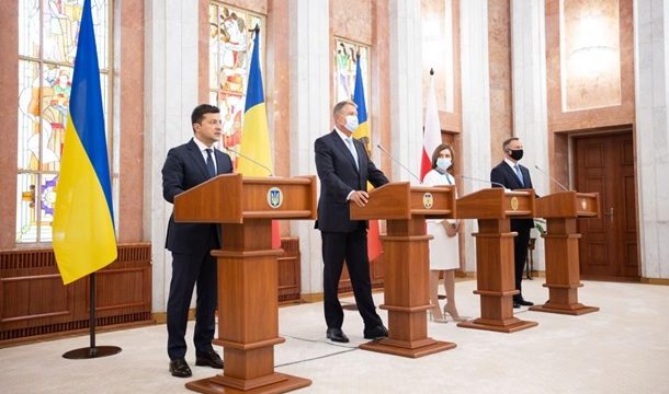 Президент предложил Крымскую платформу для деоккупации других территорий