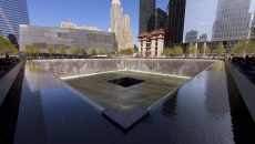 В США почтили память жертв терактов 11 сентября 2001 года