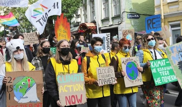 В столице прошел климатический марш
