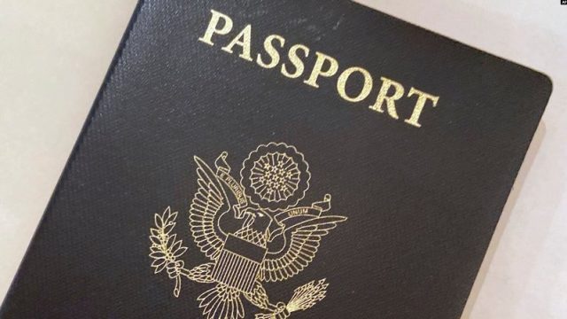 В США выдали первый паспорт с пометкой 