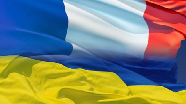 Украина и Франция подписали контракт на строительство пяти кораблей