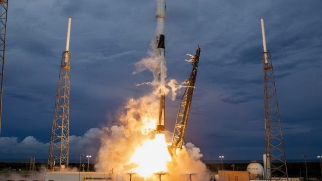 SpaceX відправила на орбіту секретний супутник-шпигун