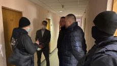 ДБР провело обшуки у «Київзеленбуді» (відео, фото)