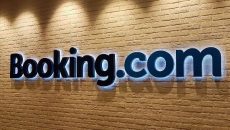 Booking.com звільнив 2700 співробітників. Їм просто відправили відео