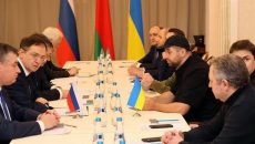 Переговори України та РФ: Сторони їдуть для консультацій