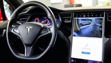 У США розпочато розслідування щодо Tesla через раптове гальмування