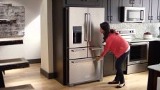 Який холодильник вибрати для великої родини