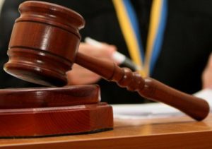 Ексдепутата Тернопільської райради судитимуть за хабар у $300 тис. за сприяння у продажі землі