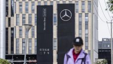 У німецьких Porsche та Mercedes погіршився фінансовий стан через зниження продажів у Китаї